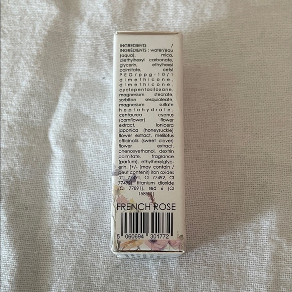 Seraphine Botanicals Flower Stain Liquid Blush - White and Cream - Picture 4 of 5